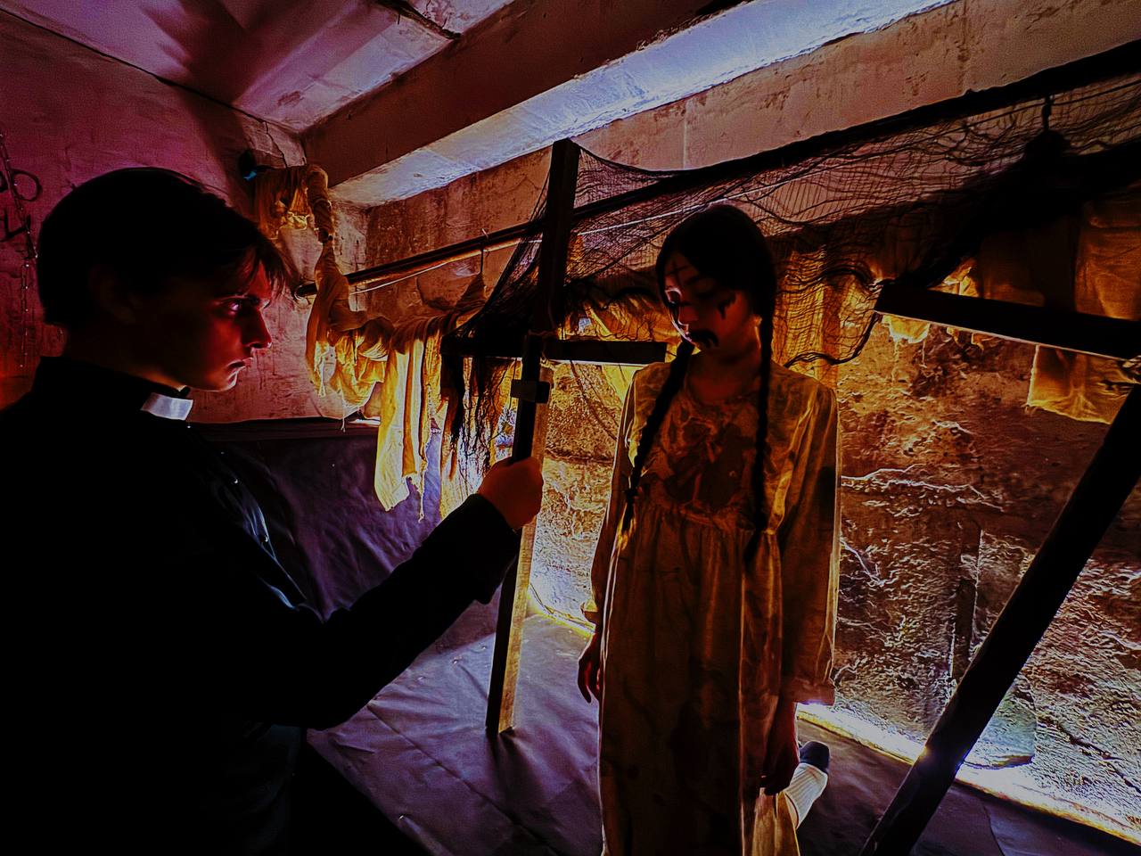 Проклятая Церковь