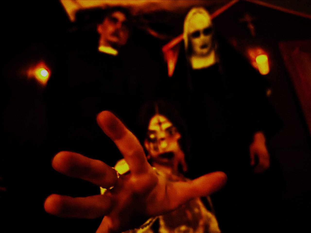 Проклятая Церковь